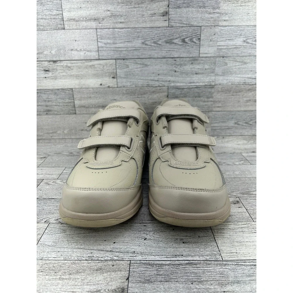 New Balance 577 Walking Shoe Beige Leather Hook and Loop Strap Comfort 8.5M‎